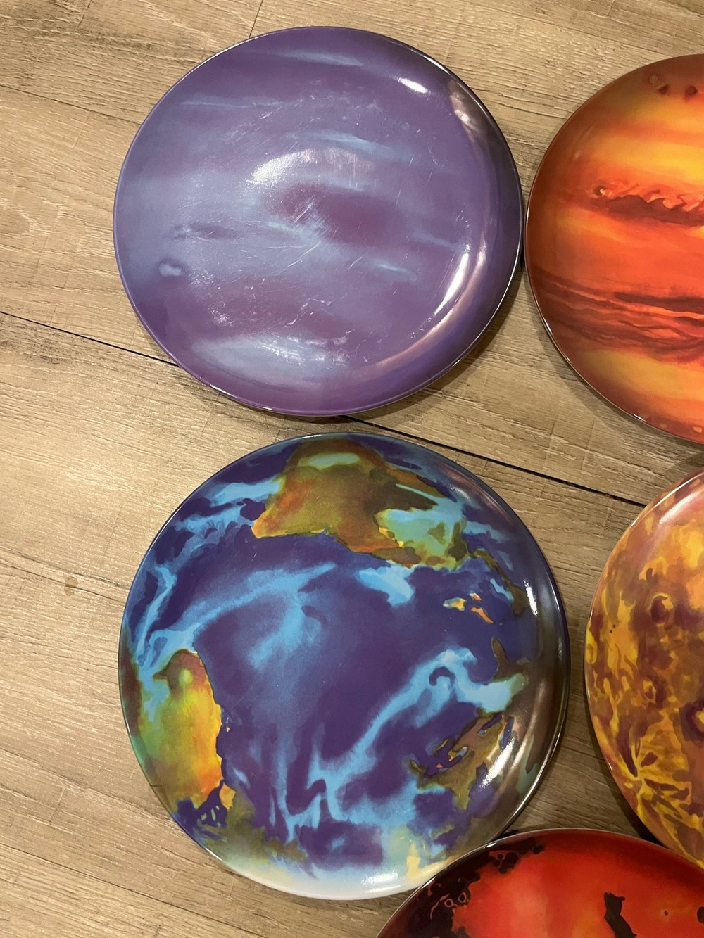 Melamine 10” Solar System Space Planet Plates Unemployed Philosophers Guild - Picture 3 of 6